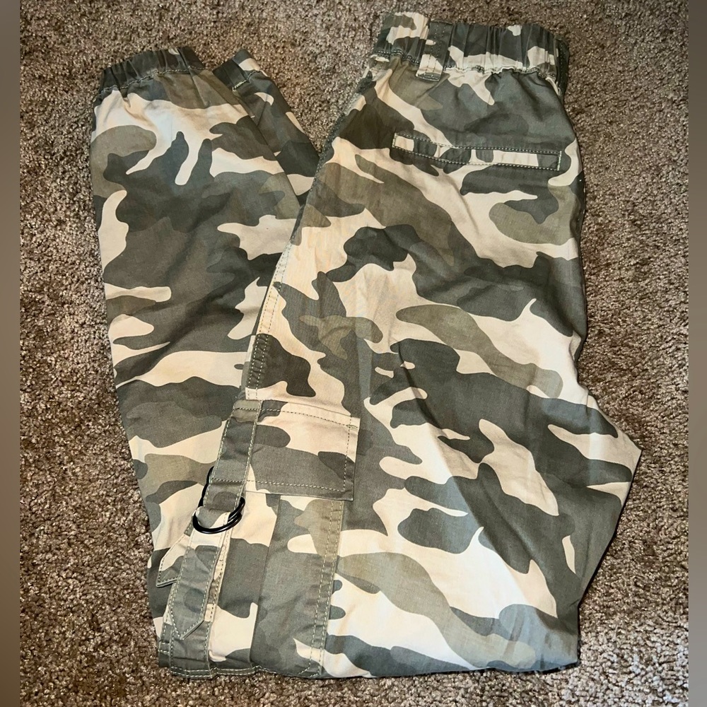 Garage Camo Jogger Jeans